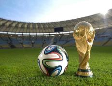 包含欧冠转会风云：那不勒斯盯上锋线强援，马龙或成交易筹码的词条